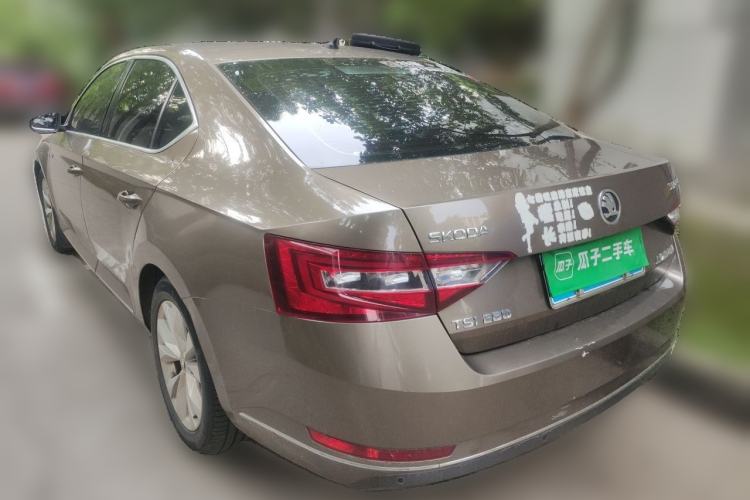 Used Skoda Superb 2016 TSI280 DSG Innovation Edition Rear Left 45 Deg