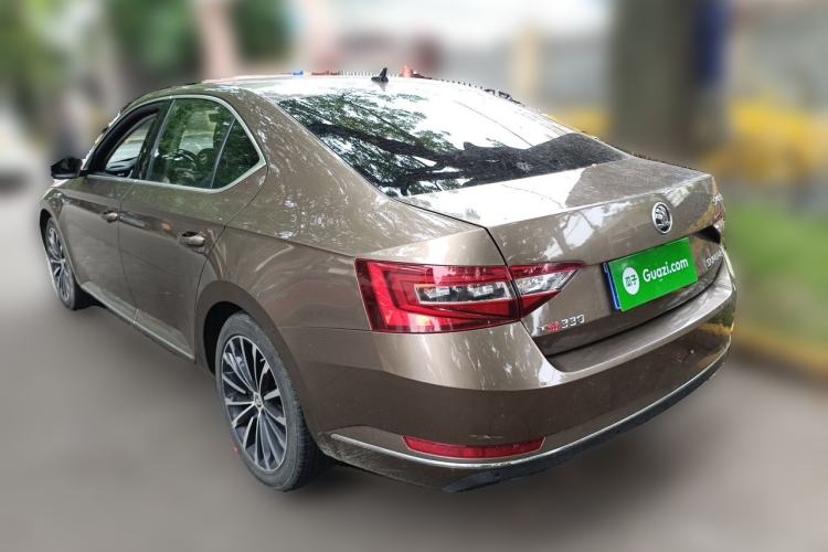 Used Skoda Superb 2016 TSI330 DSG Innovation Edition Rear Left 45 Deg