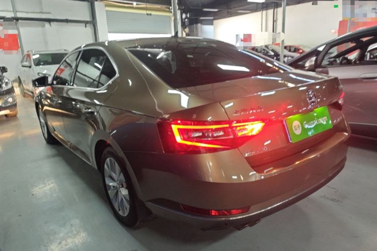 Used Skoda Superb 2016 TSI280 DSG Innovation Edition Rear Left 45 Deg