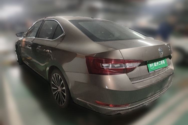 Used Skoda Superb 2016 TSI280 DSG Champion Edition Rear Left 45 Deg