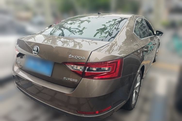 Used Skoda Superb 2016 TSI280 DSG Innovation Edition Rear Right 45 Deg