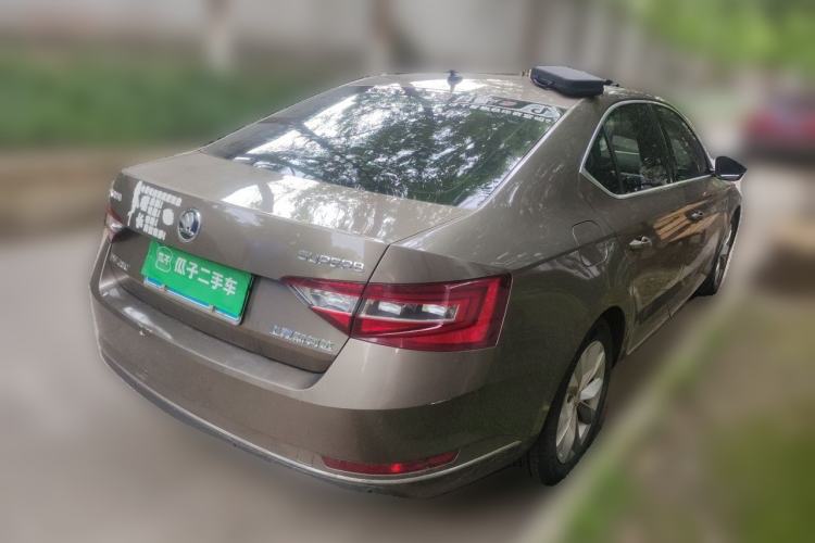 Used Skoda Superb 2016 TSI280 DSG Innovation Edition Rear Right 45 Deg