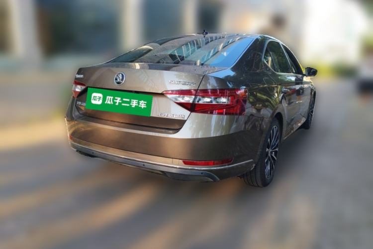 Used Skoda Superb 2016 TSI280 DSG Innovation Edition Rear Right 45 Deg