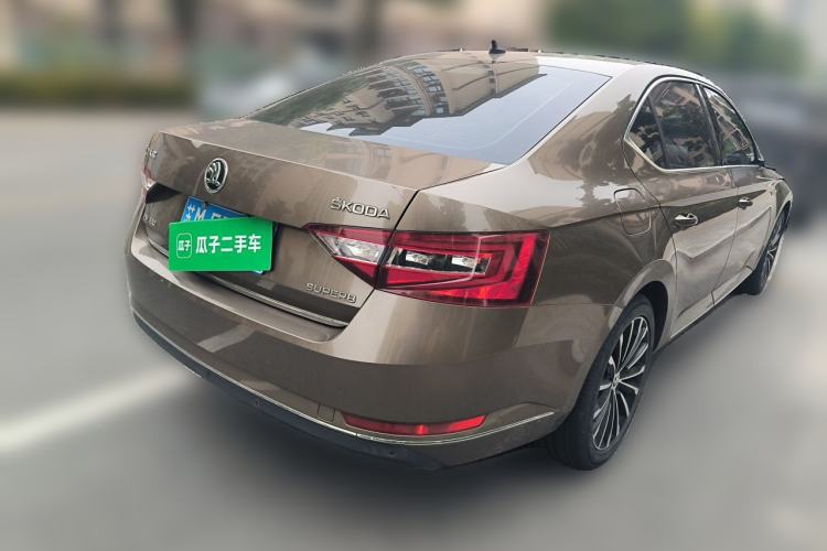 Used Skoda Superb 2016 TSI330 DSG Smart Drive Edition Rear Right 45 Deg