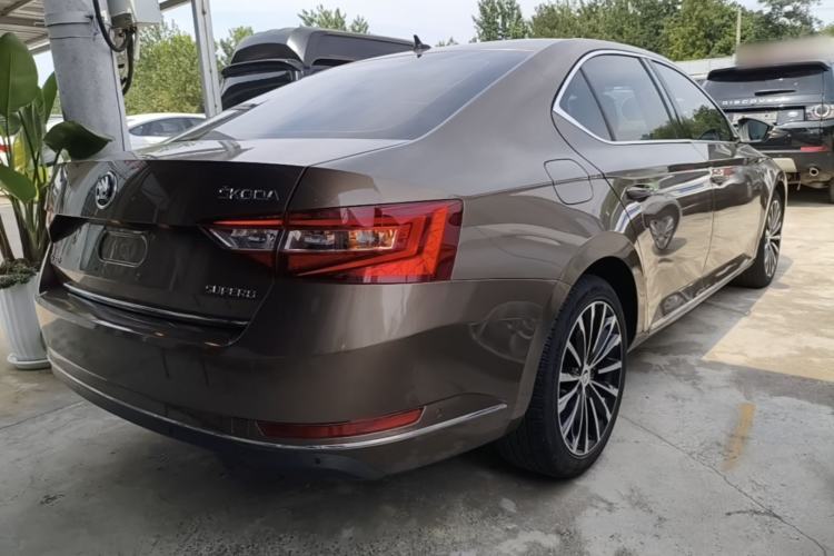Used Skoda Superb 2016 TSI330 DSG Smart Drive Edition Rear Right 45 Deg