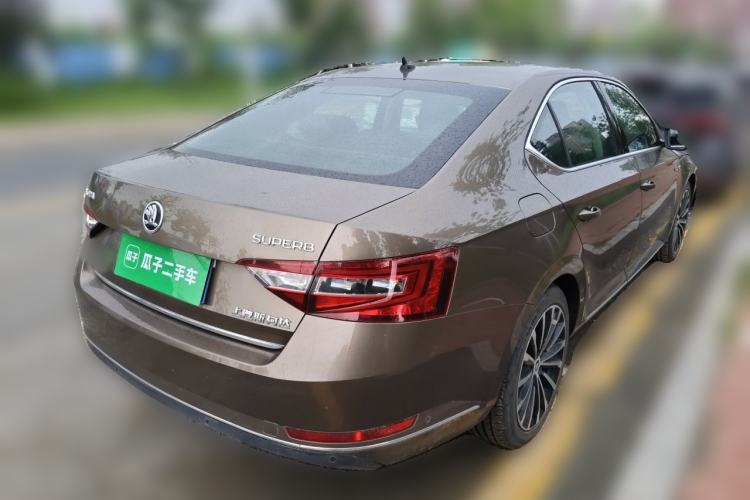 Used Skoda Superb 2016 TSI330 DSG Smart Drive Edition Rear Right 45 Deg