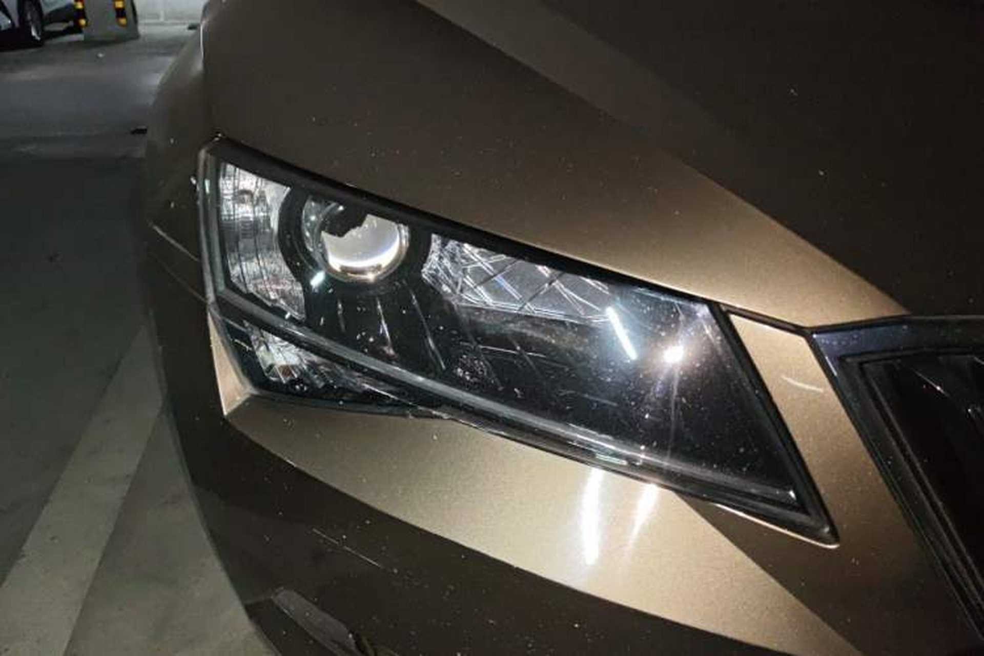 Used Skoda Superb 2016 TSI330 DSG Innovation Edition Right Front Headlight