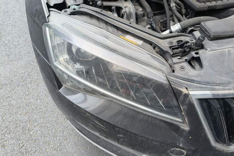 Used Skoda Superb 2016 TSI280 DSG Innovation Edition Right Front Headlight