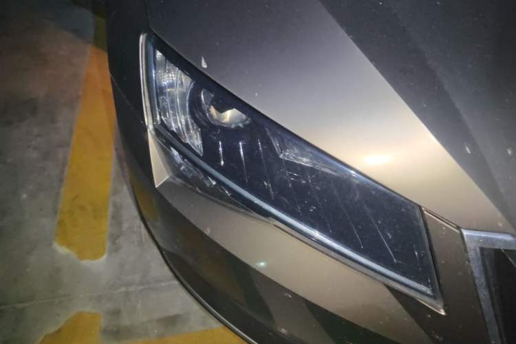Used Skoda Superb 2016 TSI280 DSG Innovation Edition Right Front Headlight