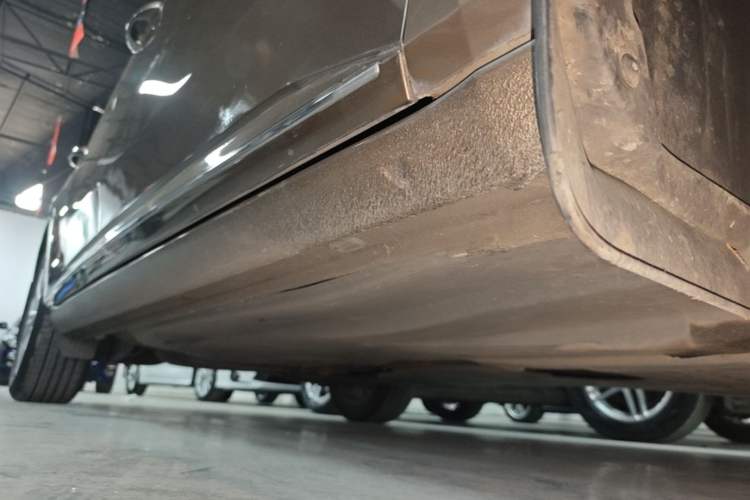 Used Skoda Superb 2016 TSI280 DSG Innovation Edition Right Side Sill