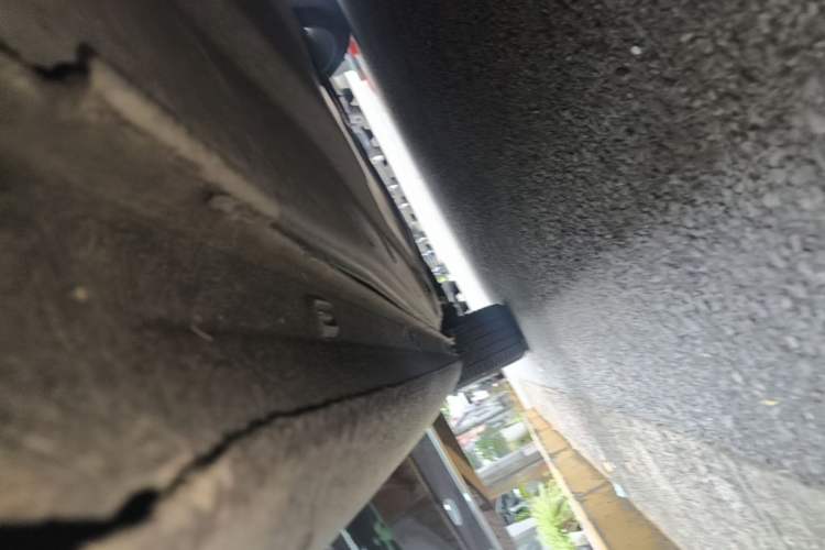 Used Skoda Superb 2016 Facelifted TSI380 DSG Flagship Edition Right Side Sill