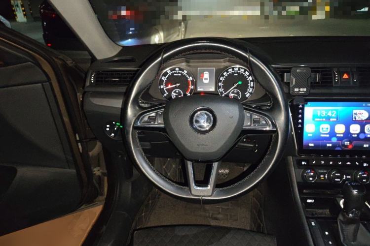 Used Skoda Superb 2016 TSI330 DSG Innovation Edition Steering Wheel