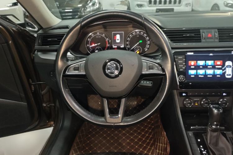 Used Skoda Superb 2016 TSI280 DSG Innovation Edition Steering Wheel