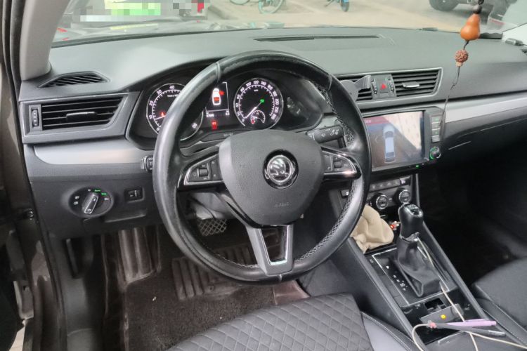 Used Skoda Superb 2016 TSI280 DSG Innovation Edition Steering Wheel