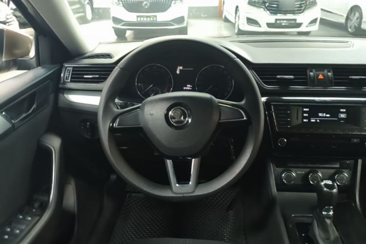 Used Skoda Superb 2016 TSI280 DSG Advanced Edition Steering Wheel
