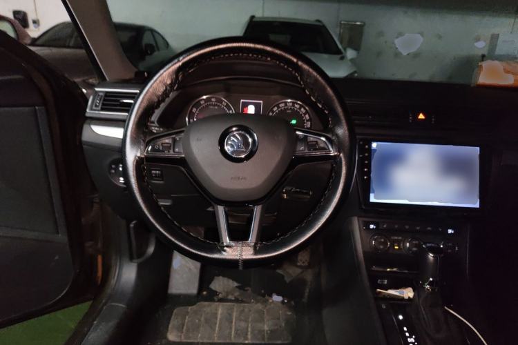 Used Skoda Superb 2016 TSI330 DSG Innovation Edition Steering Wheel