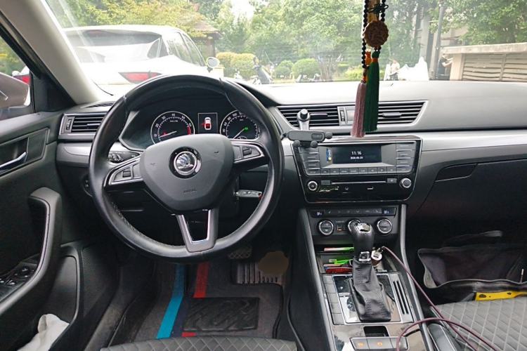 Used Skoda Superb 2016 TSI280 DSG Innovation Edition Steering Wheel