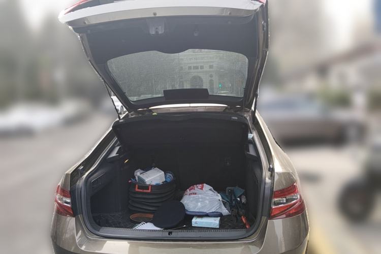 Used Skoda Superb 2016 TSI280 DSG Innovation Edition Trunk