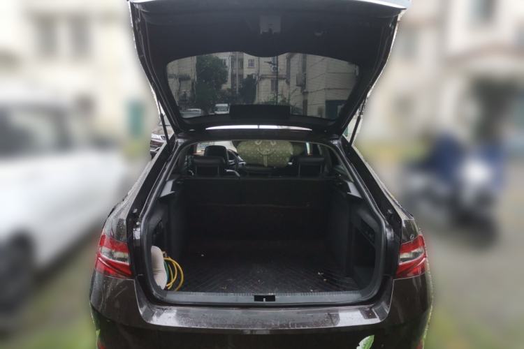 Used Skoda Superb 2016 TSI330 DSG Smart Drive Edition Trunk