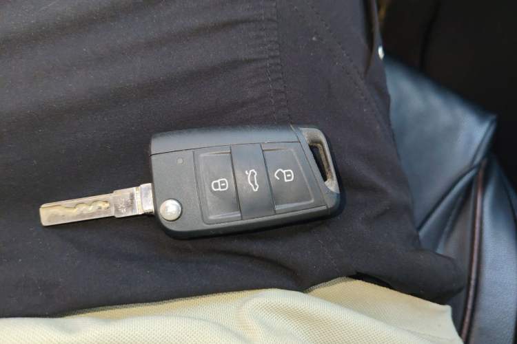 Used Skoda Superb 2016 TSI280 DSG Innovation Edition Vehicle Key