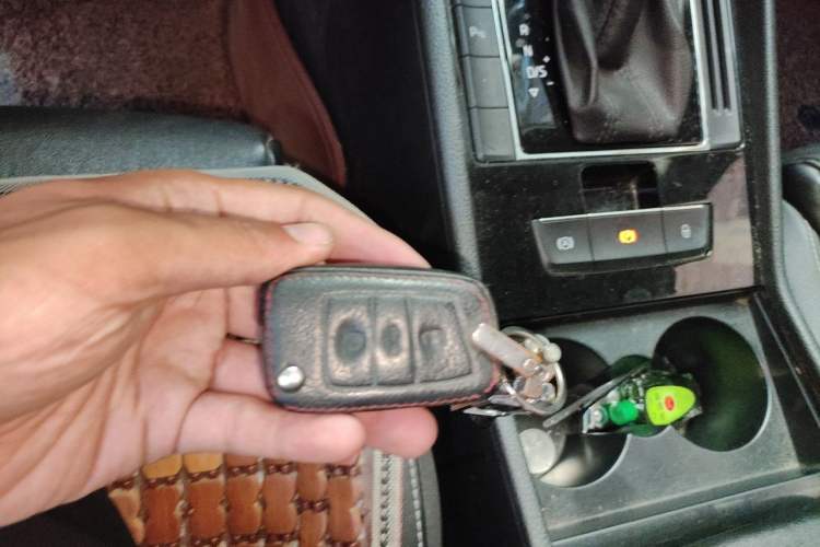 Used Skoda Superb 2016 TSI330 DSG Smart Drive Edition Vehicle Key