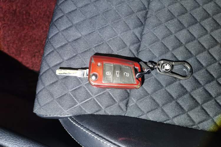 Used Skoda Superb 2016 TSI280 DSG Innovation Edition Vehicle Key