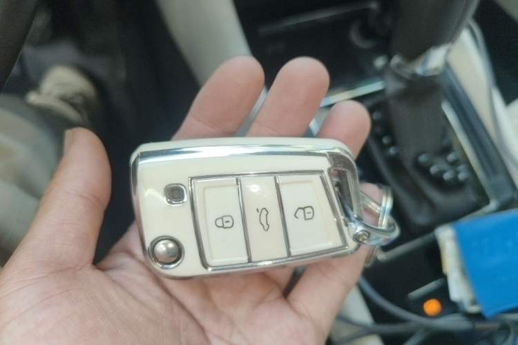 Used Skoda Superb 2016 TSI330 DSG Smart Drive Edition Vehicle Key