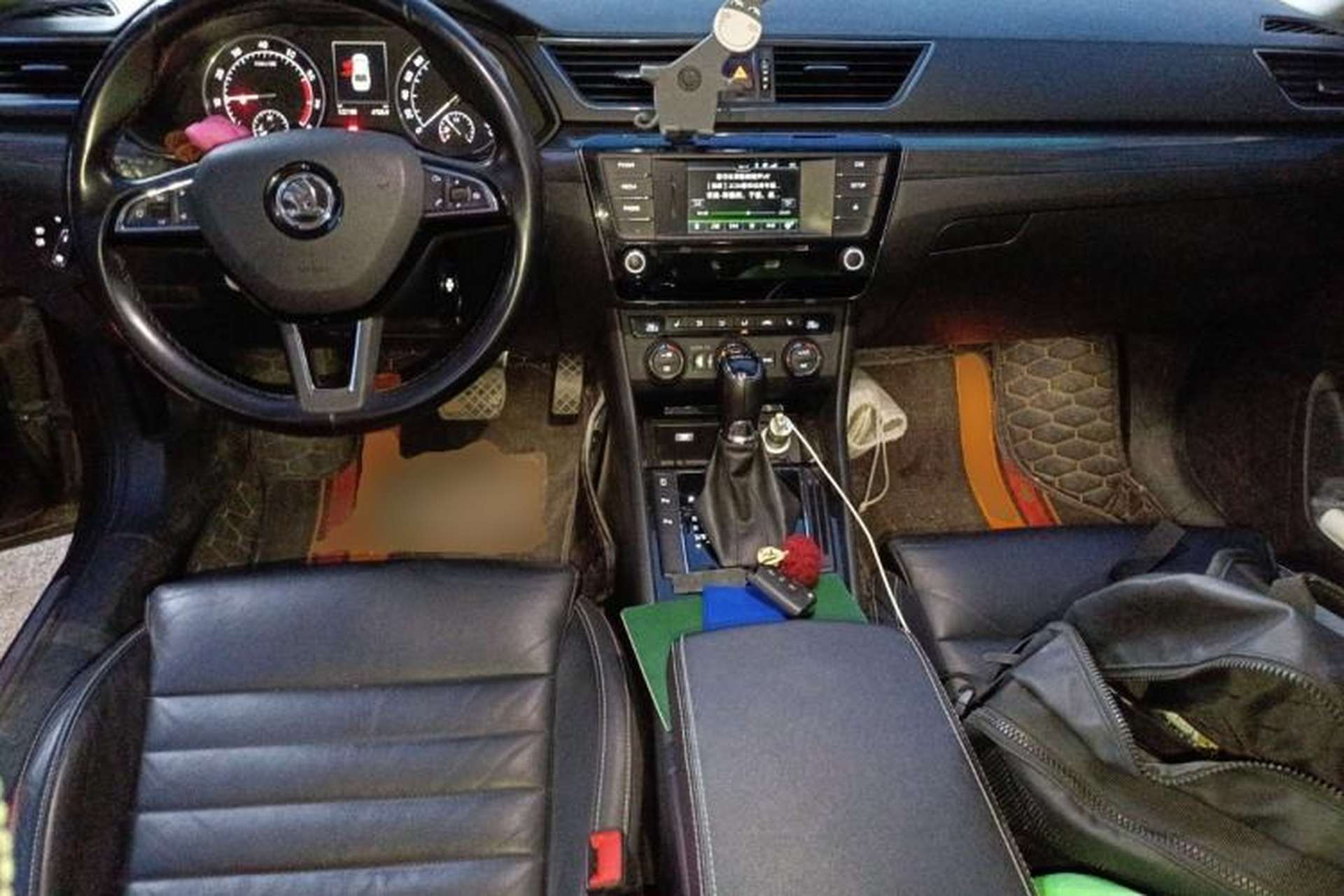 Used Skoda Superb 2016 TSI330 DSG Smart Drive Edition Center Console