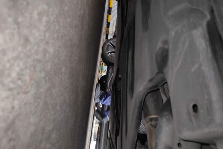 Used Skoda Superb 2016 TSI280 DSG Advanced Edition Chassis Rear Left