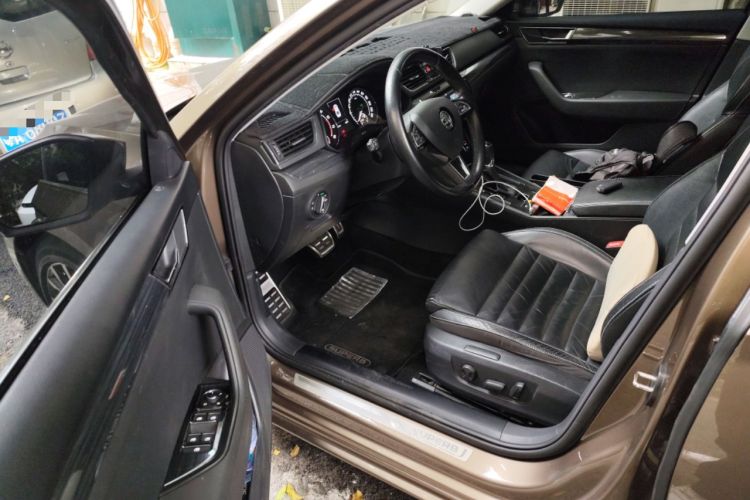Used Skoda Superb 2016 TSI330 DSG Smart Drive Edition Driver Seat