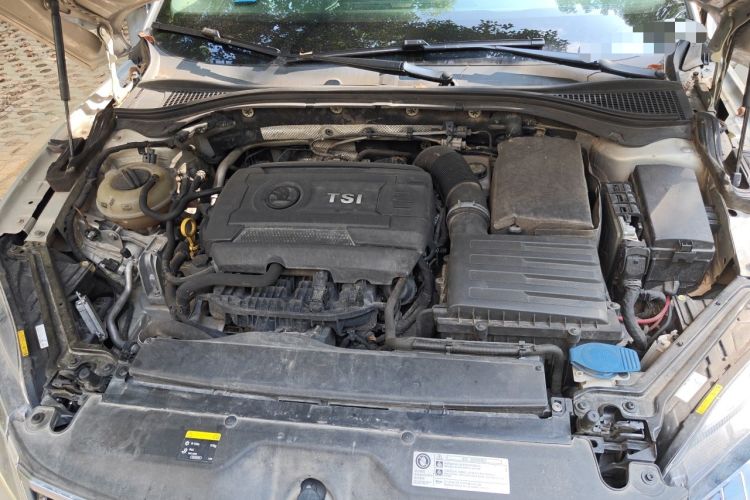 Used Skoda Superb 2016 TSI380 DSG Flagship Edition Engine Bay