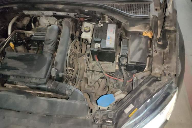 Used Skoda Superb 2016 TSI280 DSG Advanced Edition Engine Bay Left