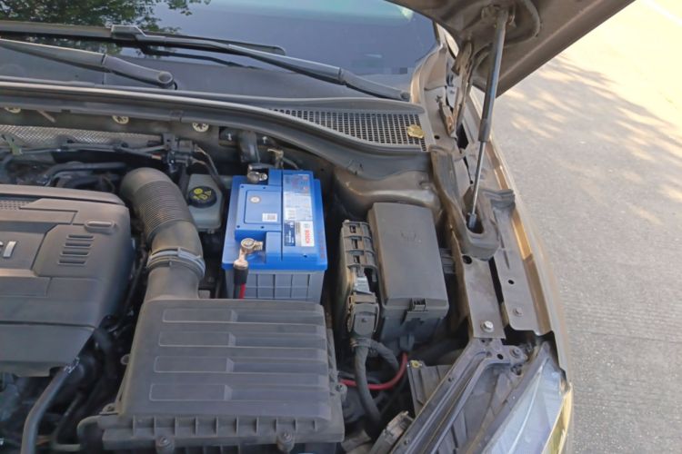 Used Skoda Superb 2016 TSI330 DSG Smart Drive Edition Engine Bay Left