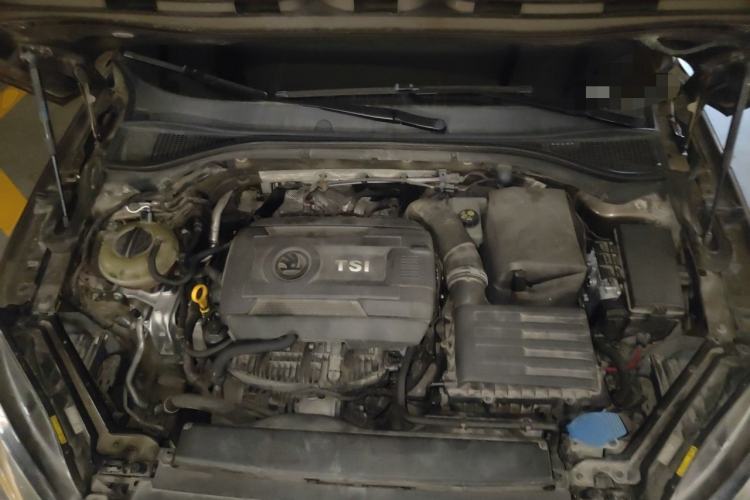 Used Skoda Superb 2016 TSI330 DSG Innovation Edition Engine Bay