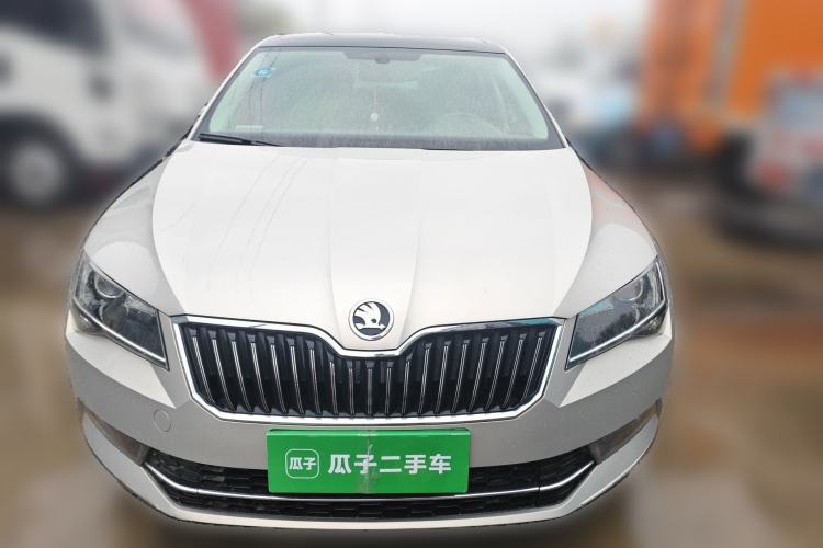 Used Skoda Superb 2016 TSI330 DSG Innovation Edition Front