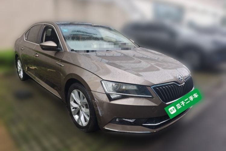 Used Skoda Superb 2016 TSI280 DSG Innovation Edition Front Right 45 Deg
