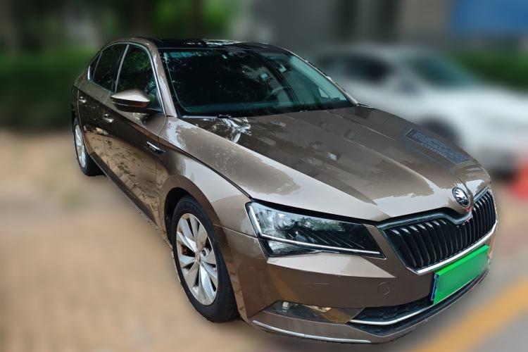 Used Skoda Superb 2016 TSI280 DSG Innovation Edition Front Right 45 Deg