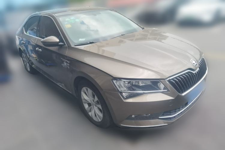 Used Skoda Superb 2016 TSI330 DSG Innovation Edition Front Right 45 Deg