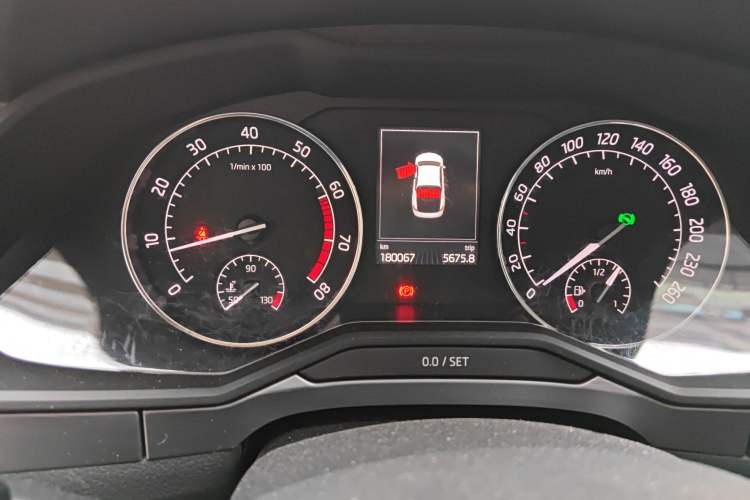 Used Skoda Superb 2016 TSI280 DSG Innovation Edition Instrument Cluster