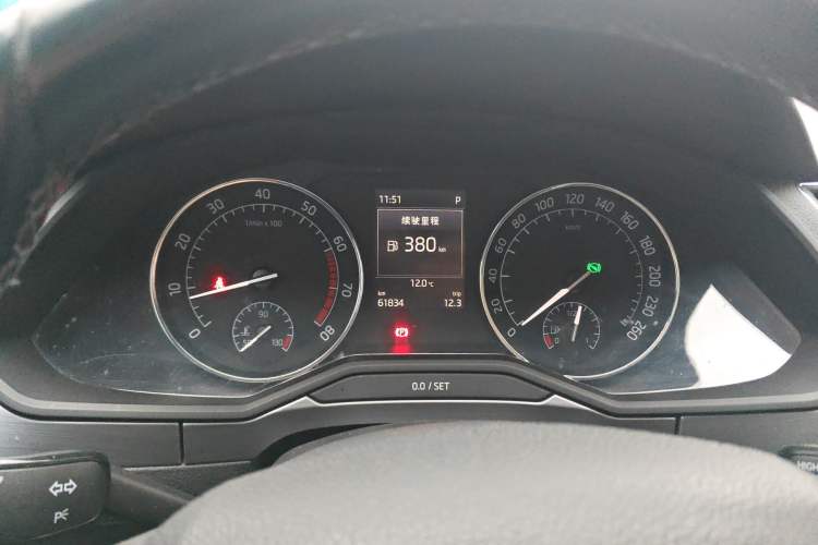 Used Skoda Superb 2016 TSI330 DSG Innovation Edition Instrument Cluster