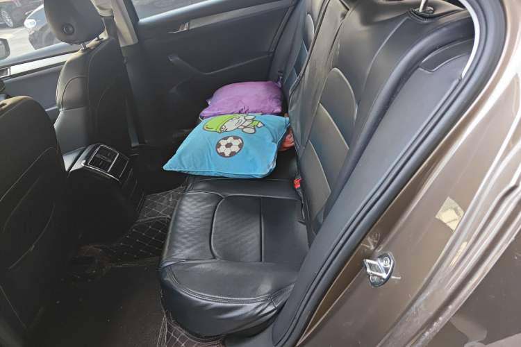 Used Skoda Superb 2016 TSI280 DSG Innovation Edition Left Rear Seat