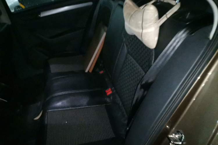 Used Skoda Superb 2016 TSI280 DSG Innovation Edition Left Rear Seat