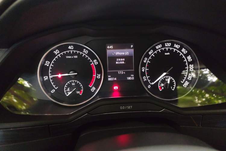 Used Skoda Superb 2016 TSI330 DSG Smart Drive Edition Odometer Close Up