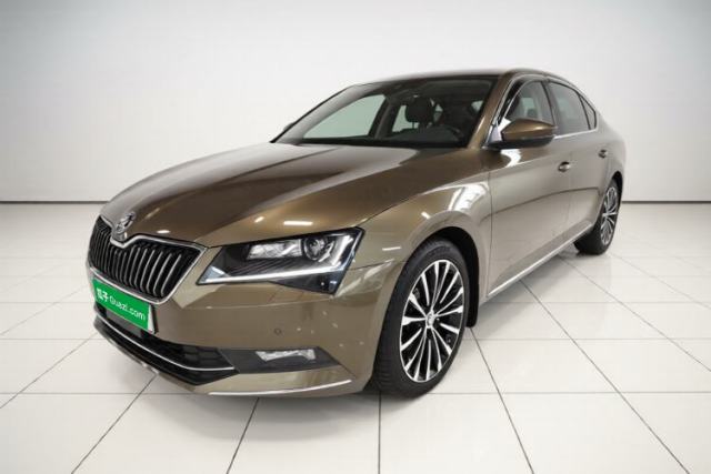Skoda Superb 2016 Facelifted TSI380 DSG Prestige Edition usata