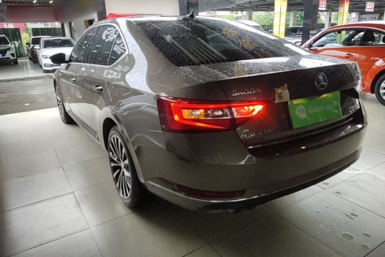 Used Skoda Superb 2016 TSI330 DSG Smart Drive Edition Rear Left 45 Deg