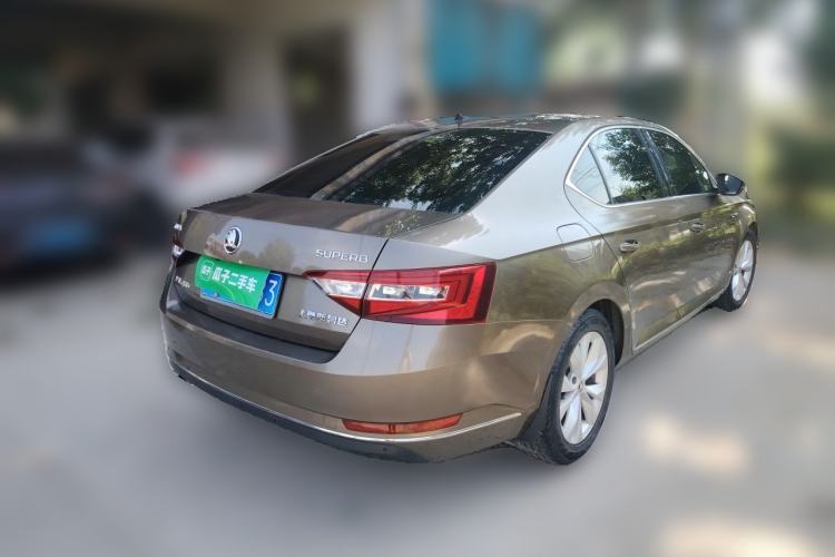 Used Skoda Superb 2016 TSI280 DSG Innovation Edition Rear Right 45 Deg