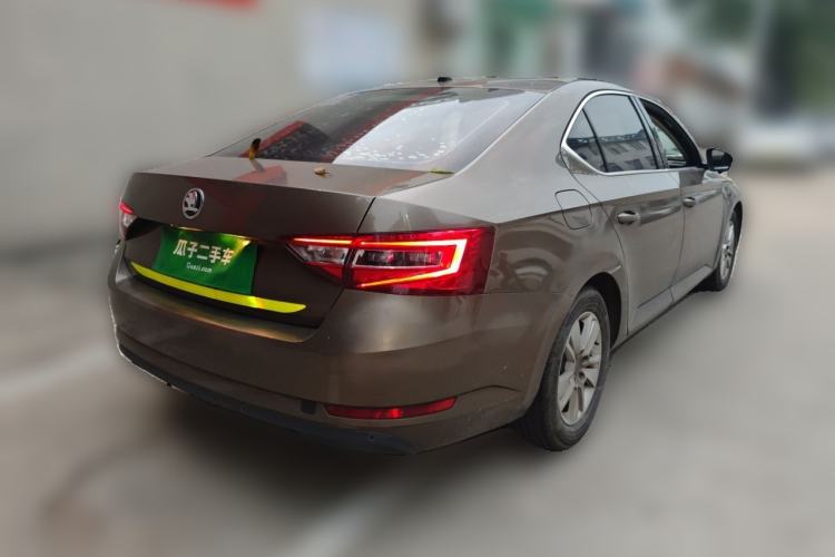 Used Skoda Superb 2016 TSI280 DSG Advanced Edition Rear Right 45 Deg