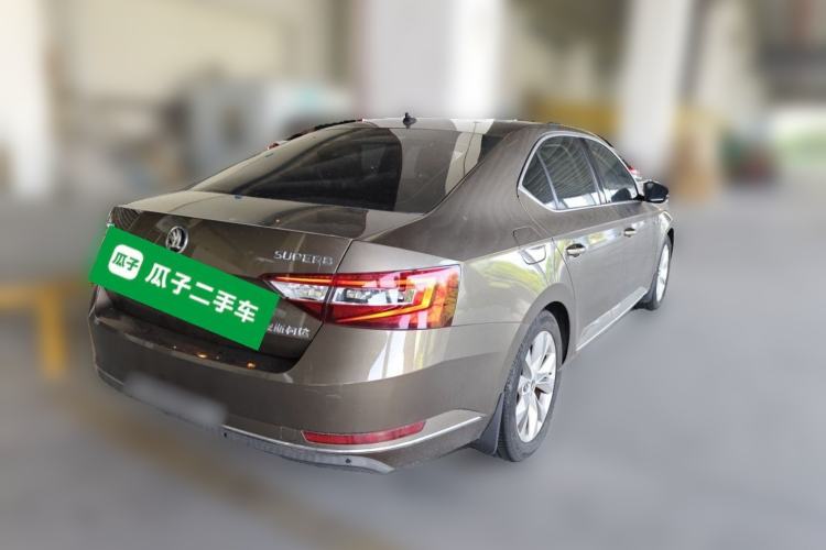 Used Skoda Superb 2016 TSI280 DSG Innovation Edition Rear Right 45 Deg