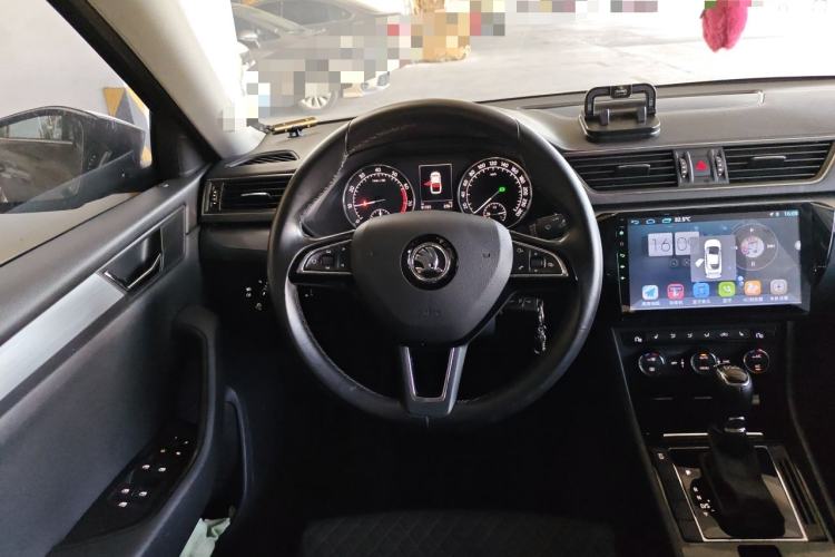 Used Skoda Superb 2016 TSI280 DSG Innovation Edition Steering Wheel