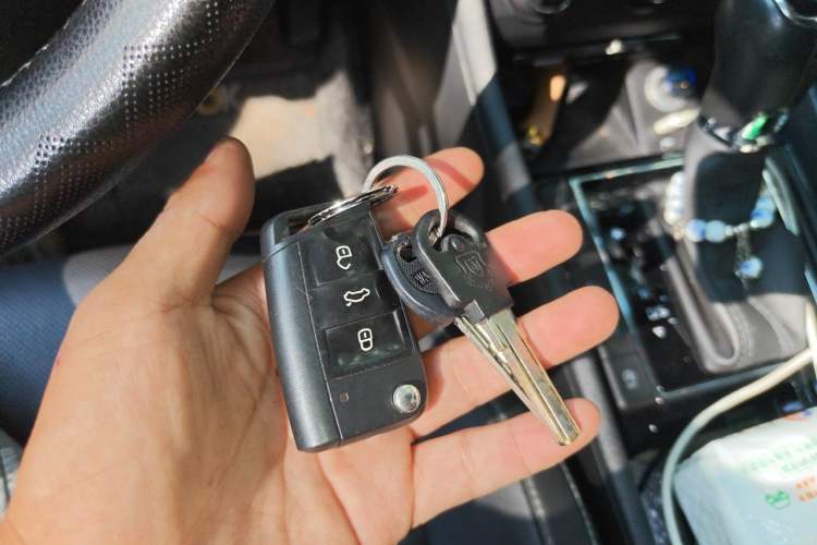 Used Skoda Superb 2016 TSI380 DSG Flagship Edition Vehicle Key